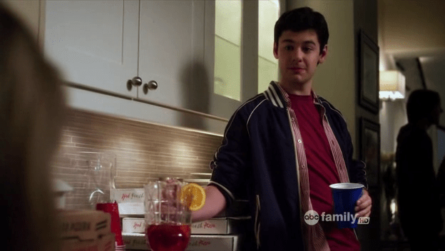 vlcsnap-2011-01-11-06h08m04s55 vlcsnap-2011-01-11-06h08m04s55