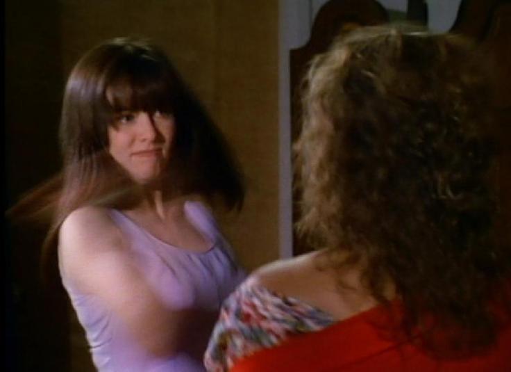 Brenda bofetada Andrea