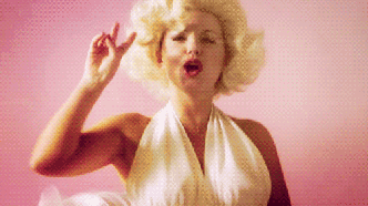 Geri_as_Marilyn_Monroe_8